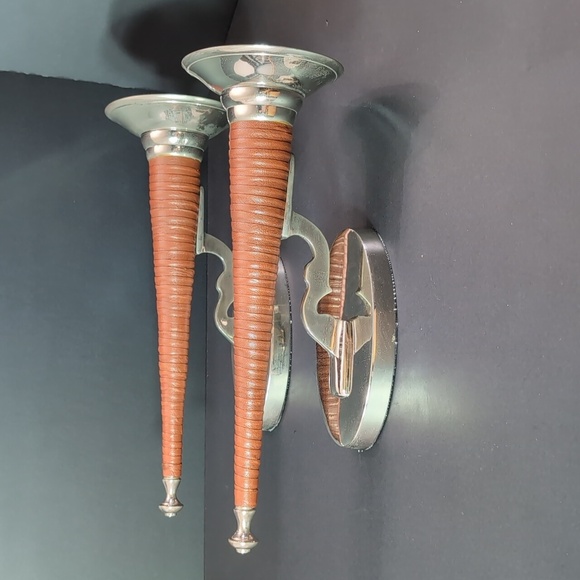 Bombay set of 2 Leather Wrapped/Metal Candle Sconces. - Picture 5 of 13